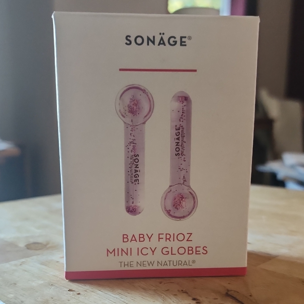 Sonage Icy Globes